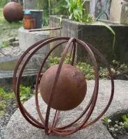 Кортеновская сталь - шарик (518967) ∅ 250 мм. Абаза